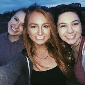 Meet your Posher, Clara